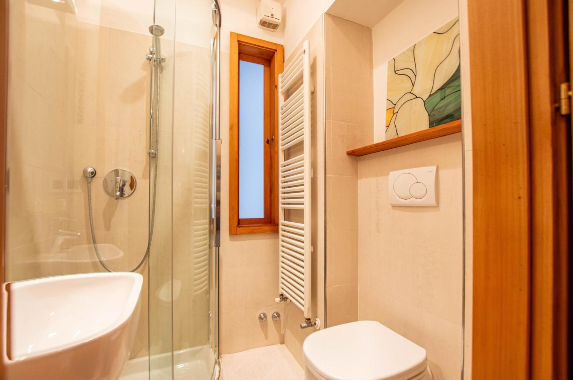 White Tower Guesthouse Trieste Dış mekan fotoğraf